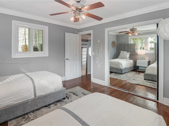 1417 NE 27th St, Wilton Manors FL 33334