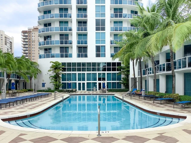 1945 S Ocean Dr # 1903, Hallandale Beach FL 33009