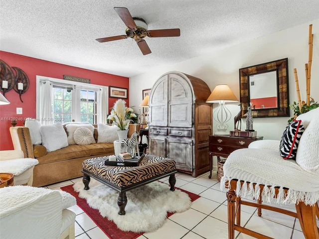 9931 W Atlantic Blvd, Coral Springs FL 33071