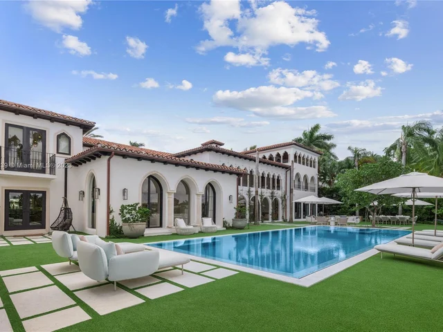 64 La Gorce Cir, Miami Beach FL 33141