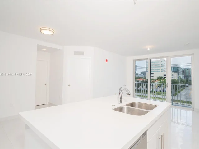 2651 NE 212th ter # 403, Aventura FL 33180