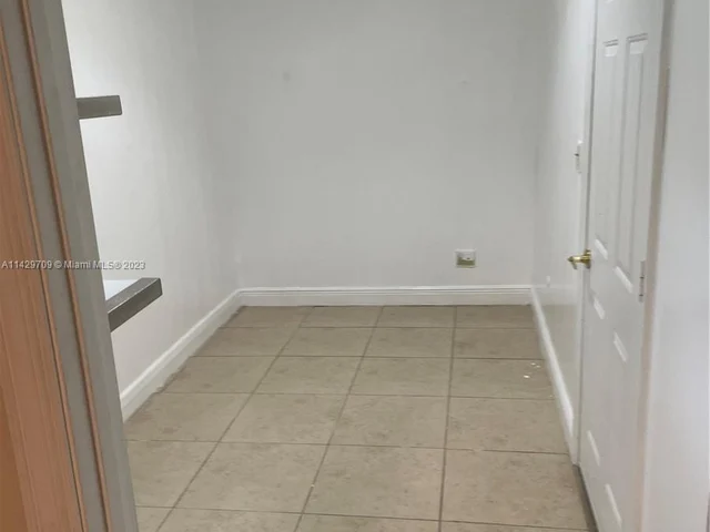 15200 SW 24th Pl # 2, Davie FL 33326