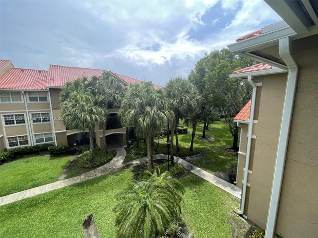 215 SW 117th Ter # 14306, Pembroke Pines FL 33025