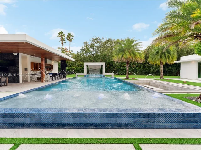 6300 Moss Ranch Rd, Pinecrest FL 33156