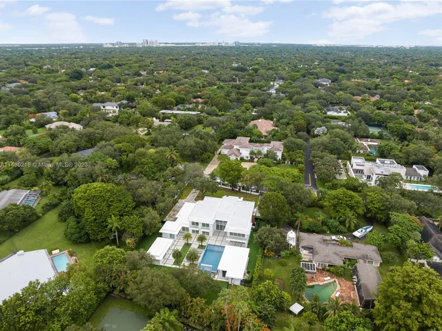 6300 Moss Ranch Rd, Pinecrest FL 33156