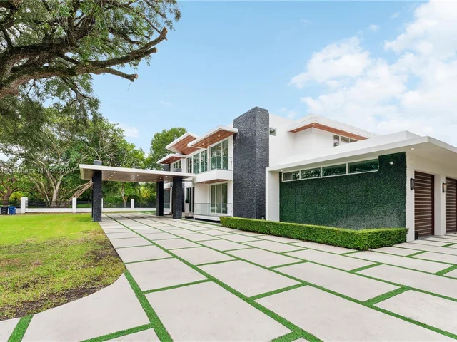 6300 Moss Ranch Rd, Pinecrest FL 33156