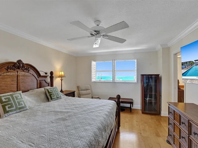 1160 Hillsboro Mile # 901, Hillsboro Beach FL 33062