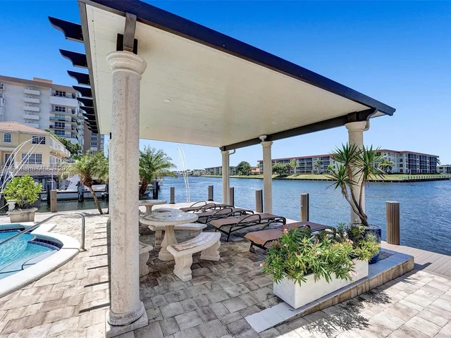 1160 Hillsboro Mile # 901, Hillsboro Beach FL 33062