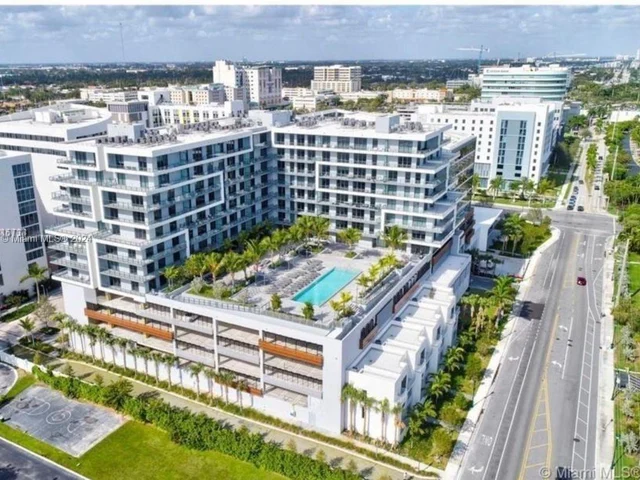 2960 NE 207th St # 704, Aventura FL 33180