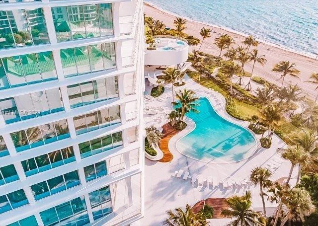 16901 Collins Ave # 504, Sunny Isles Beach FL 33160