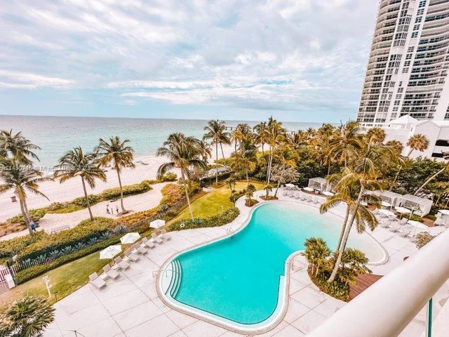 16901 Collins Ave # 504, Sunny Isles Beach FL 33160