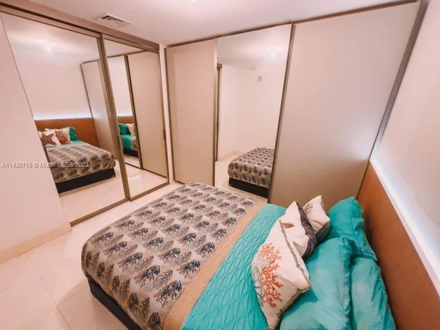 16901 Collins Ave # 504, Sunny Isles Beach FL 33160