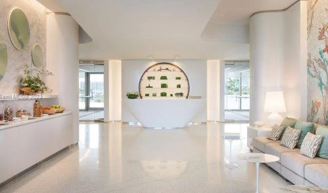 16901 Collins Ave # 504, Sunny Isles Beach FL 33160