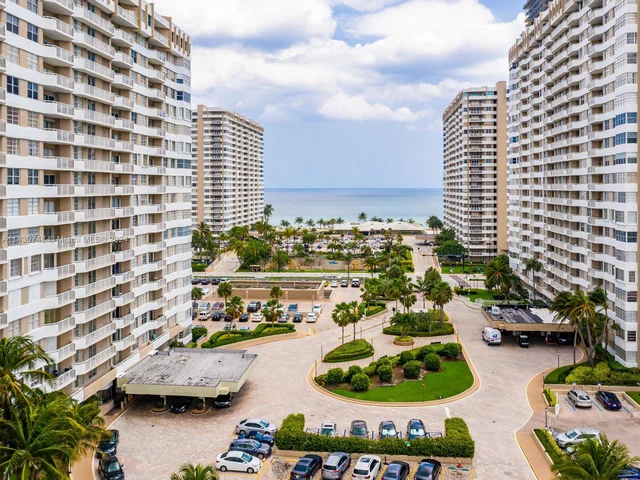 1985 S Ocean Dr # 2L, Hallandale Beach FL 33009
