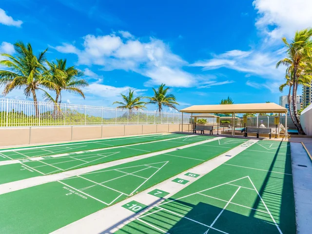 1985 S Ocean Dr # 2L, Hallandale Beach FL 33009