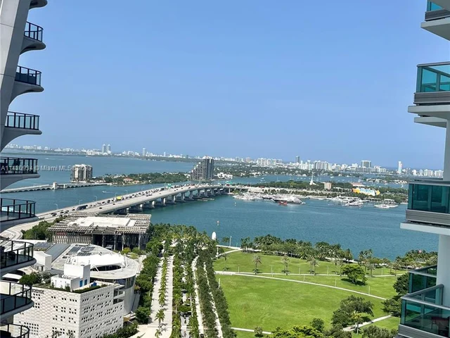 900 Biscayne Blvd # 3012, Miami FL 33132
