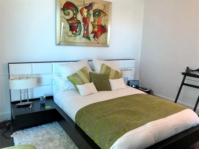 900 Biscayne Blvd # 3012, Miami FL 33132