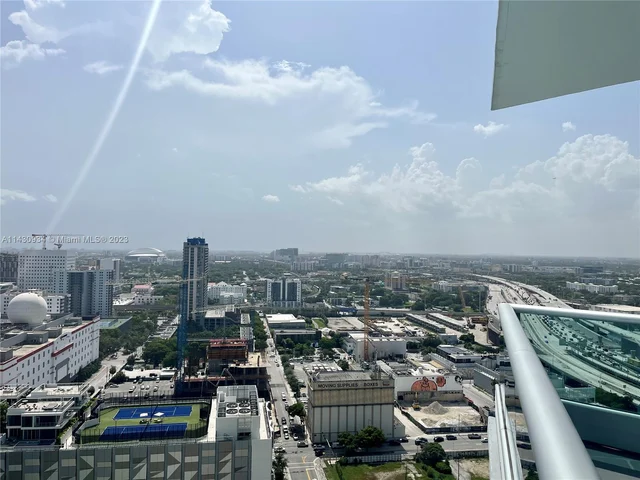 900 Biscayne Blvd # 3012, Miami FL 33132