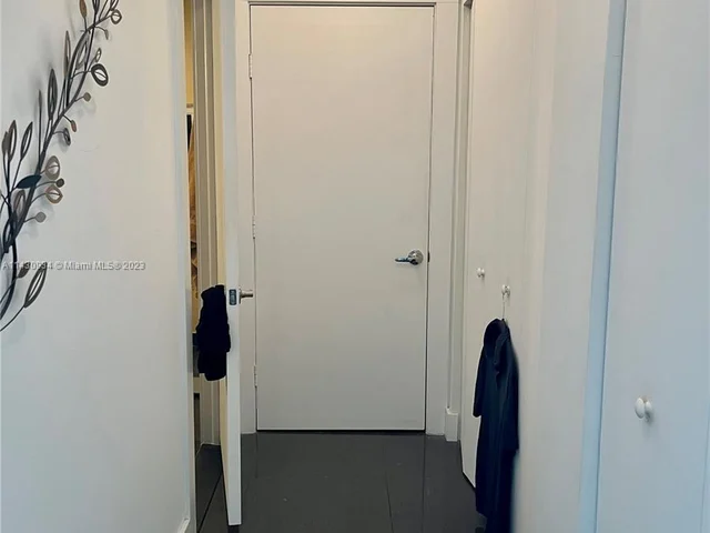 900 Biscayne Blvd # 3012, Miami FL 33132