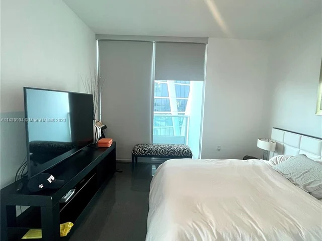 900 Biscayne Blvd # 3012, Miami FL 33132