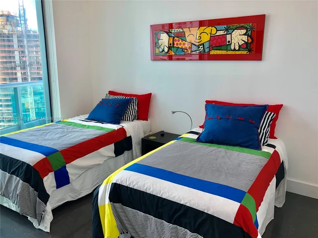 900 Biscayne Blvd # 3012, Miami FL 33132