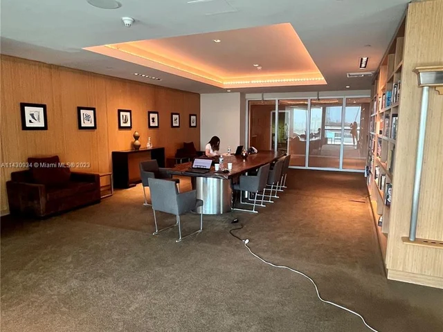 900 Biscayne Blvd # 3012, Miami FL 33132