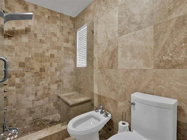 8240 NW 163rd St, Miami Lakes FL 33016