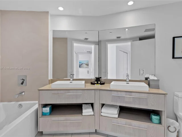 4111 S Ocean Dr # 2302, Hollywood FL 33019