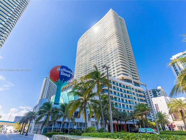 4111 S Ocean Dr # 2302, Hollywood FL 33019