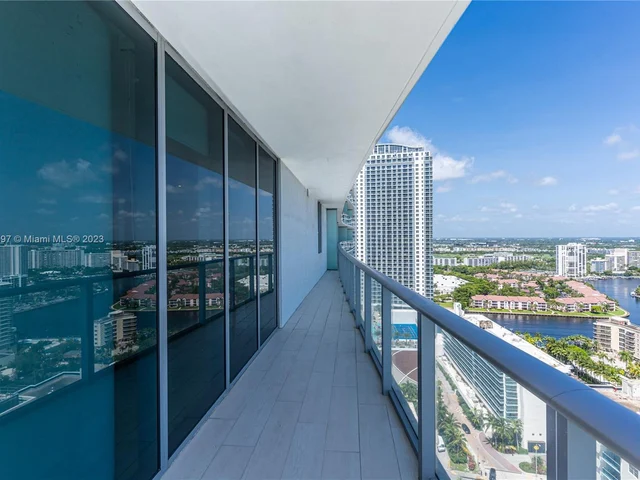 4111 S Ocean Dr # 2302, Hollywood FL 33019