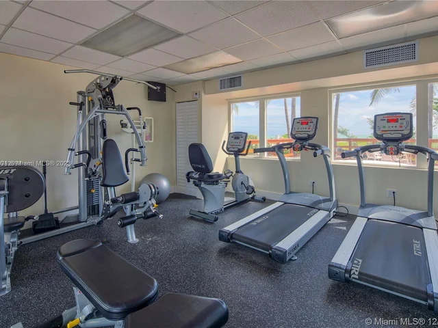 5005 COLLINS AVE # 1022, Miami Beach FL 33140