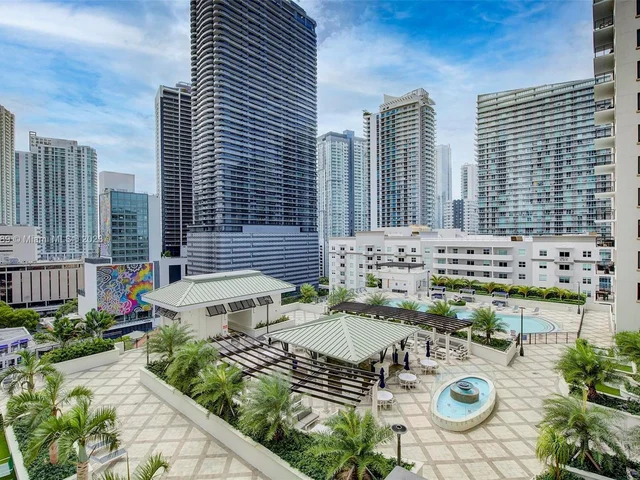 999 SW 1st Ave # 2306, Miami FL 33130