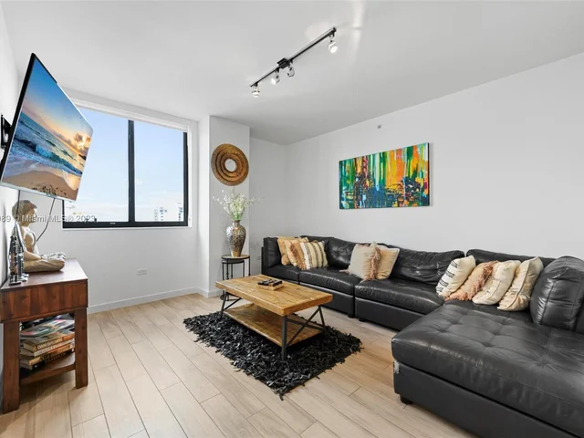 999 SW 1st Ave # 2306, Miami FL 33130