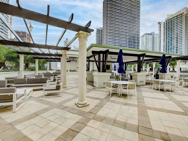 999 SW 1st Ave # 2306, Miami FL 33130