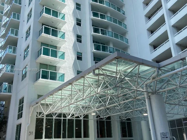 31 SE 5th St # 2103, Miami FL 33131