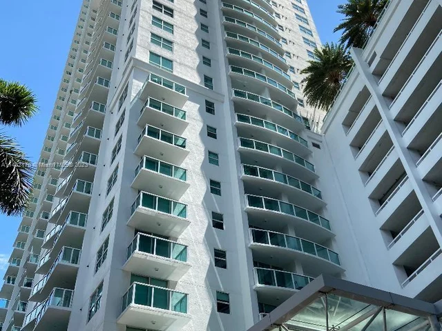 31 SE 5th St # 2103, Miami FL 33131