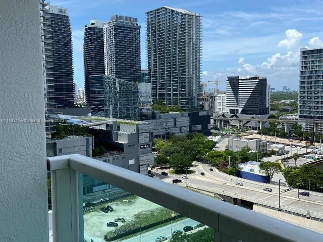 31 SE 5th St # 2103, Miami FL 33131