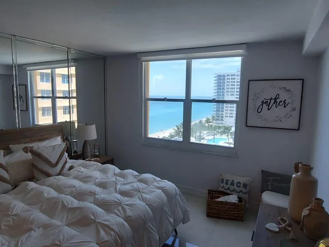 2501 S Ocean Dr, Hollywood FL 33019