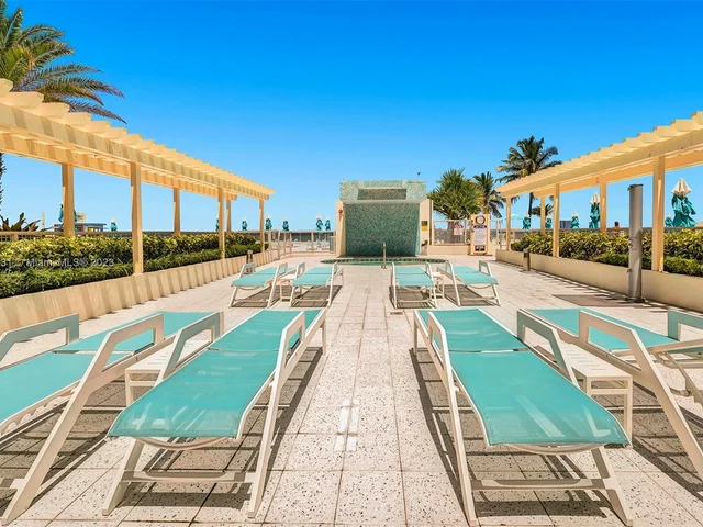 2501 S Ocean Dr, Hollywood FL 33019