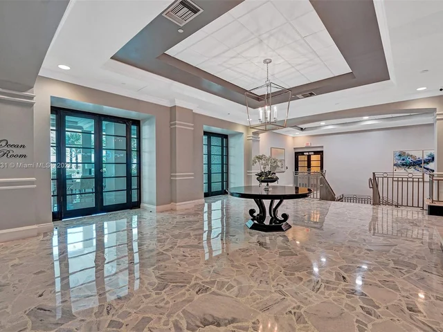 2501 S Ocean Dr, Hollywood FL 33019