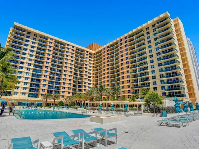 2501 S Ocean Dr, Hollywood FL 33019