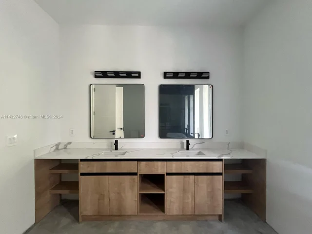 2730 SW 17th Ave, Miami FL 33133