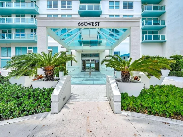 650 West Ave # 2710, Miami Beach FL 33139