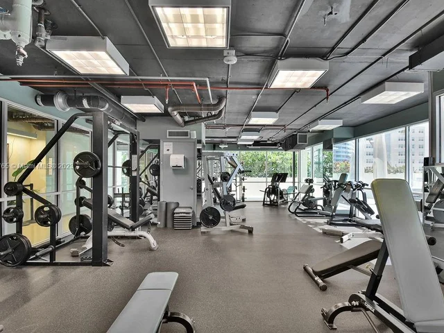 650 West Ave # 2710, Miami Beach FL 33139