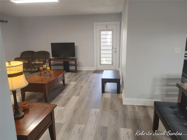 524 Osprey Dr # 10B, Delray Beach FL 33444