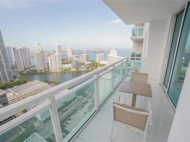 950 BRICKELL BAY DR # 3506, Miami FL 33131