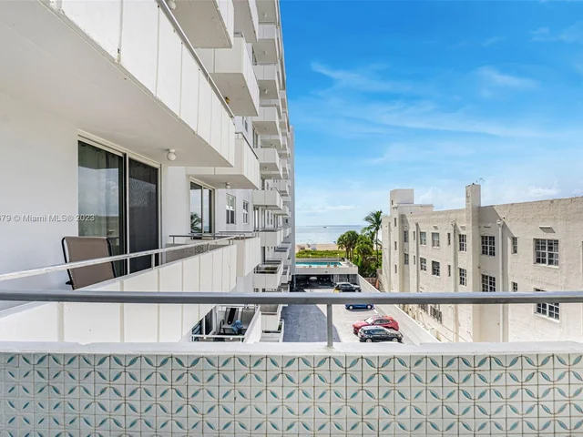 465 Ocean Dr # 506, Miami Beach FL 33139