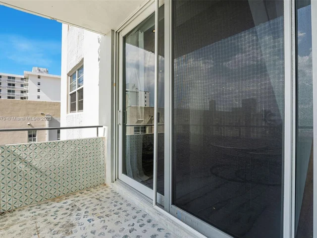 465 Ocean Dr # 506, Miami Beach FL 33139