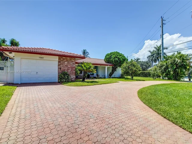 1060 NE 26th Ave, Pompano Beach FL 33062
