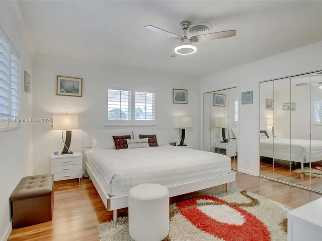 1060 NE 26th Ave, Pompano Beach FL 33062